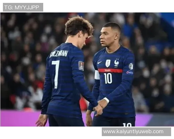 姆巴佩缺阵法国队面临队长与进攻体系重建的挑战与压力